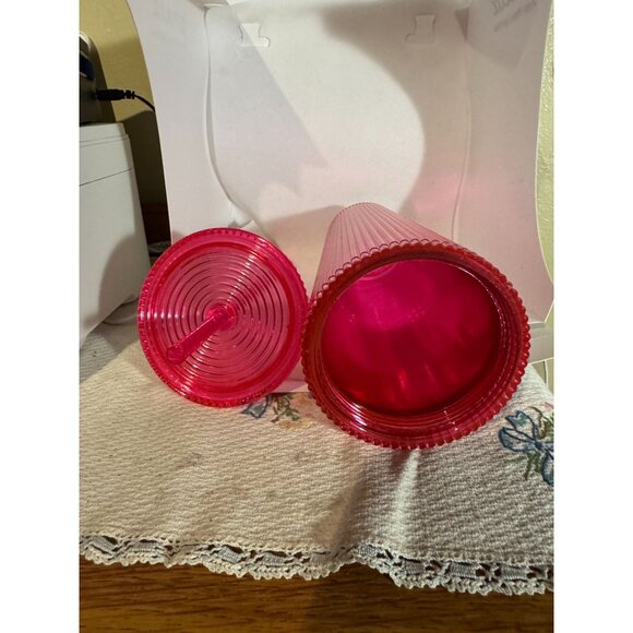 Starbucks 24 Oz Pink Textured Tumbler With Straw Reusable & BPA-Free Limited Edi - Picture 4 of 5